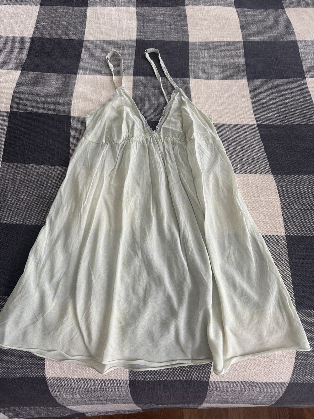Victoria’s Secret M  — Women’s Intimates & Sleepwear